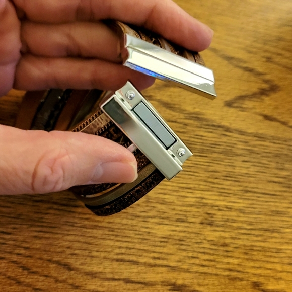 Tree of Life Stacked Bracelet Brown Faux Pearls Silver Magnetic Clasp - Picture 7 of 9